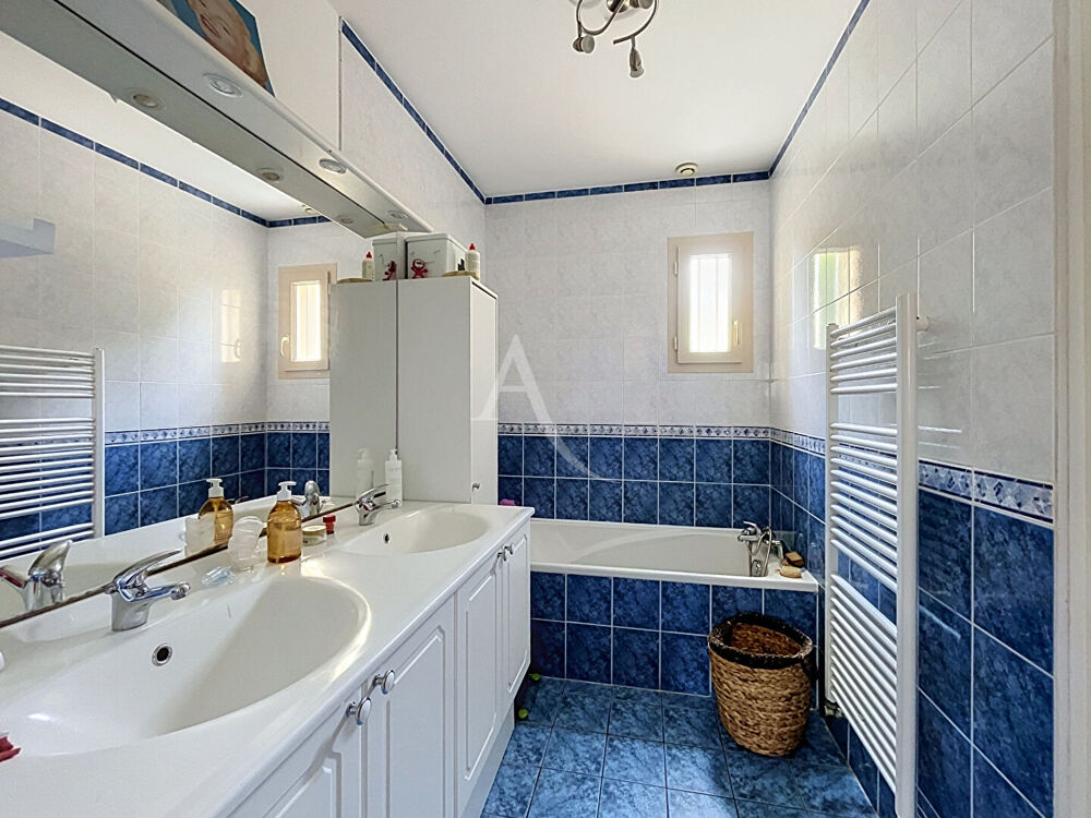 Vente Maison Maison  146 m2 Les bois d anjou