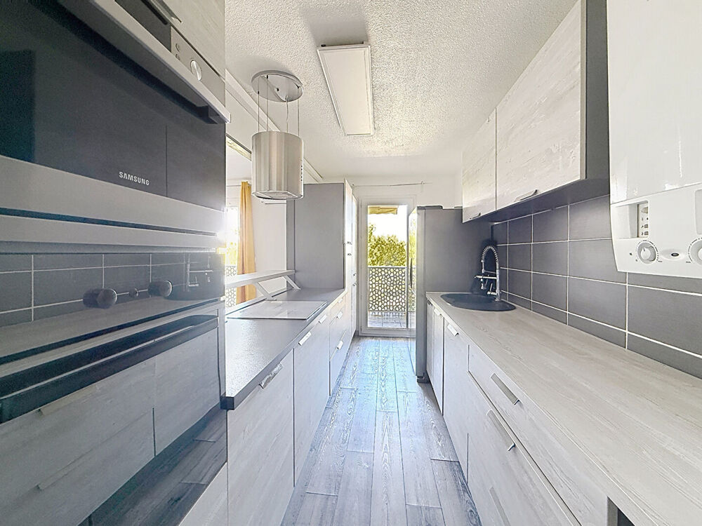 Vente Appartement Appartement La Ciotat de 4 pièces Vue mer en excellent état La ciotat