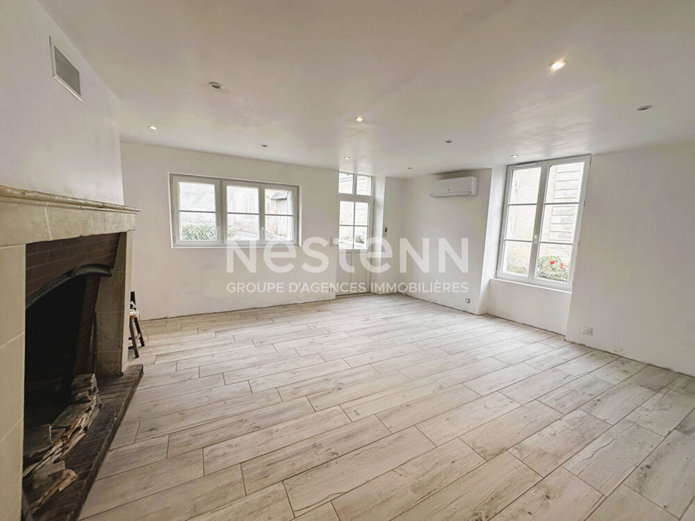 Agréable maison rénovée à vendre avec jardin, garage à Chahaignes (72340)