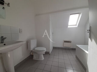  Appartement à louer 1 pièce 32 m²