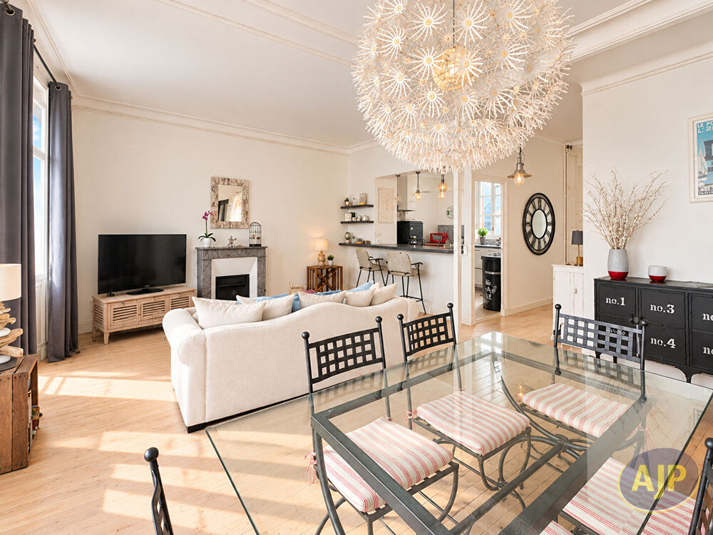 Vente Appartement LE POULIGUEN  CENTRE VILLE : Charme de l'ancien et élégance intemporelle. Le pouliguen