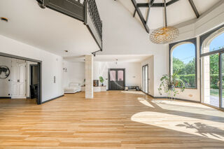  Maison à vendre 10 pièces 494 m²