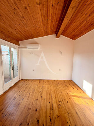  Appartement à louer 4 pièces 97 m²