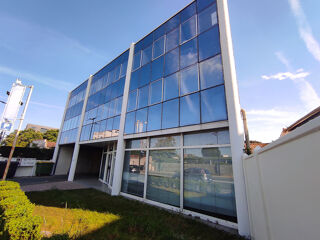  Immeuble à vendre 800 m²