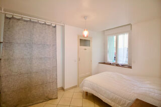  Appartement à louer 2 pièces 34 m²