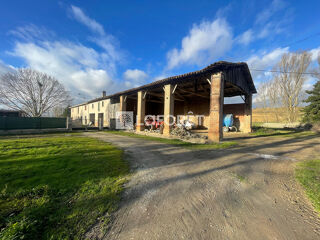  Maison  vendre 4 pices 419 m