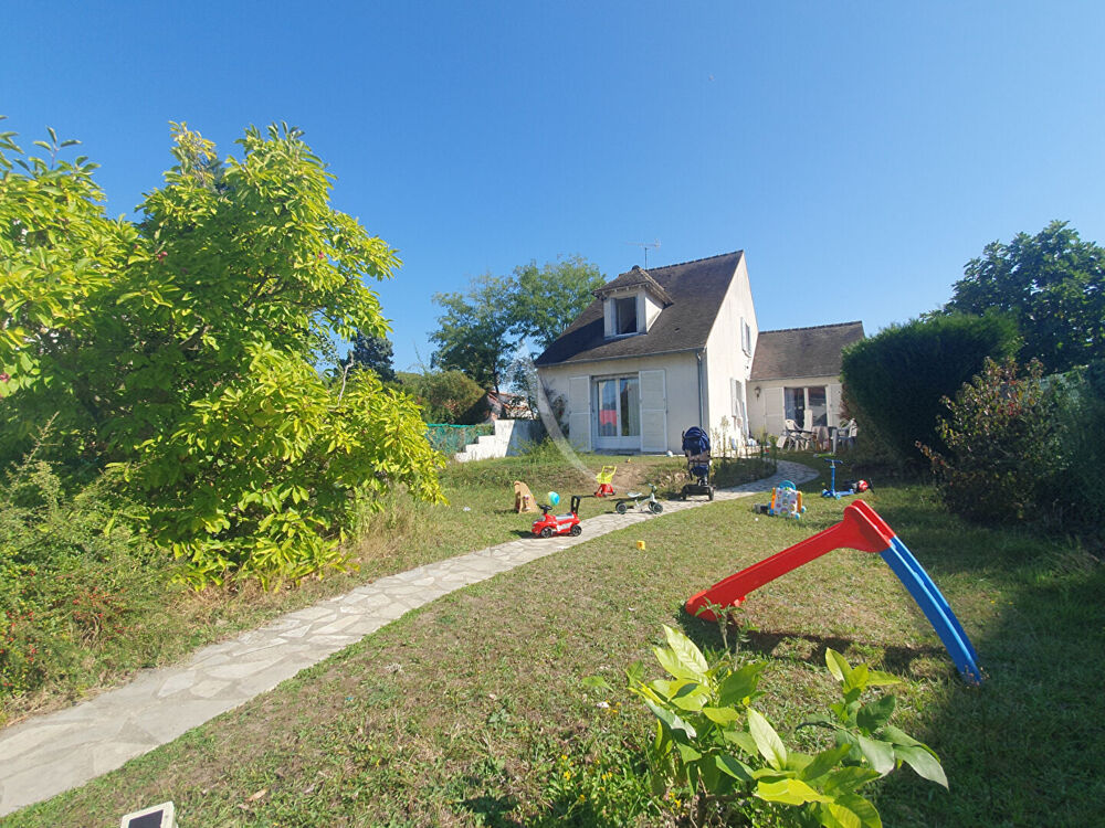 Maison Les Mureaux 5 pièces 120m² - 648m² de parcelle