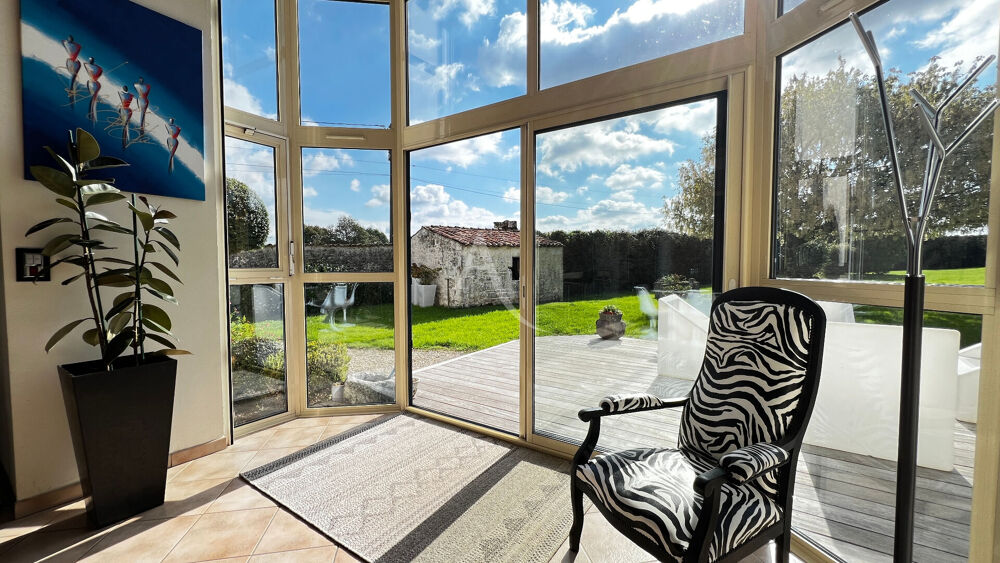 Maison190m² 6 pièces Corme Royal 3 000m² terrain