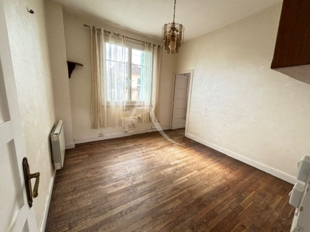EN VENTE - FOURCHAMBAULT - Appartement F2 plain pied vec terrain -