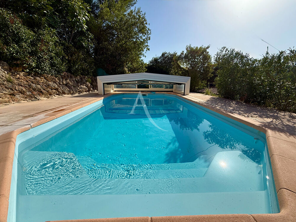 VILLA VARAGES DE 106M2 AU CALME SUR TERRAIN DE 2525M2 ET PISCINE