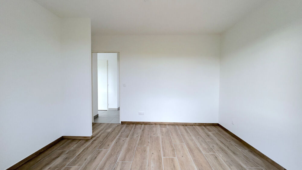 Location Maison A LOUER MAISON DE PLEIN-PIED DE TYPE 4 AVEC GARAGE ET JARDIN - SECTEUR BLAYE-ANGLADE Blaye