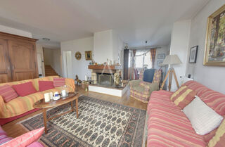  Maison � vendre 10 pi�ces 215 m�