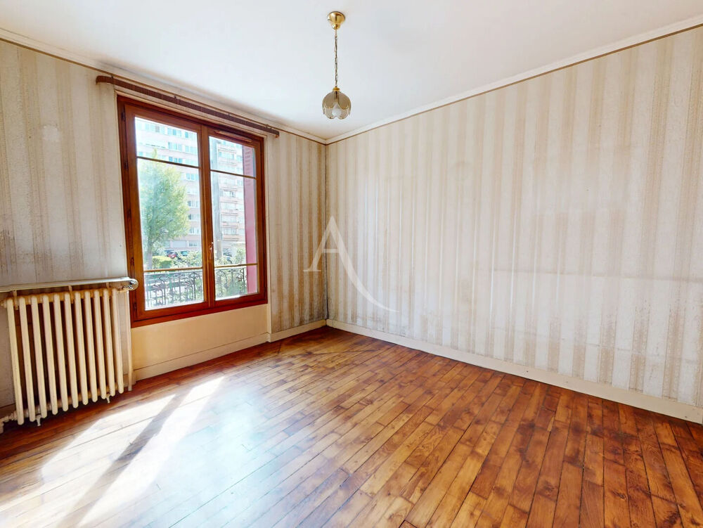 VILLEMOMBLE, Maison avec 2-3 chambres, garage et sous-sol total