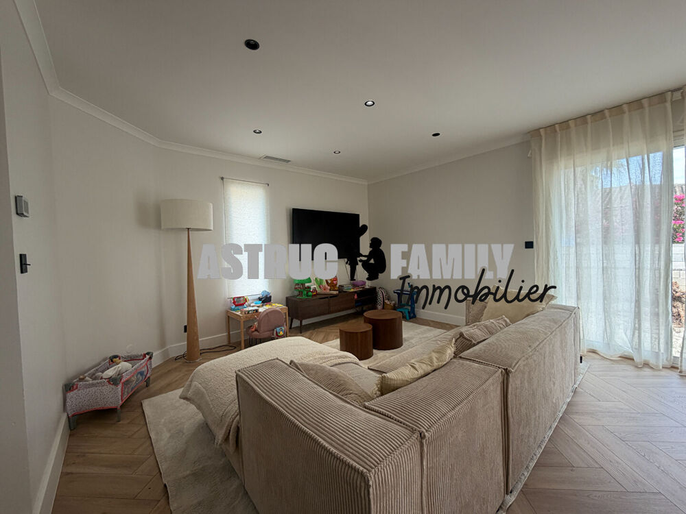 Vente Maison Aigues-Mortes - Maison de plain-pied 3 chambres - Piscine - Garage Aigues mortes