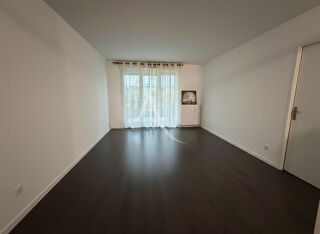  Appartement à louer 2 pièces 45 m²