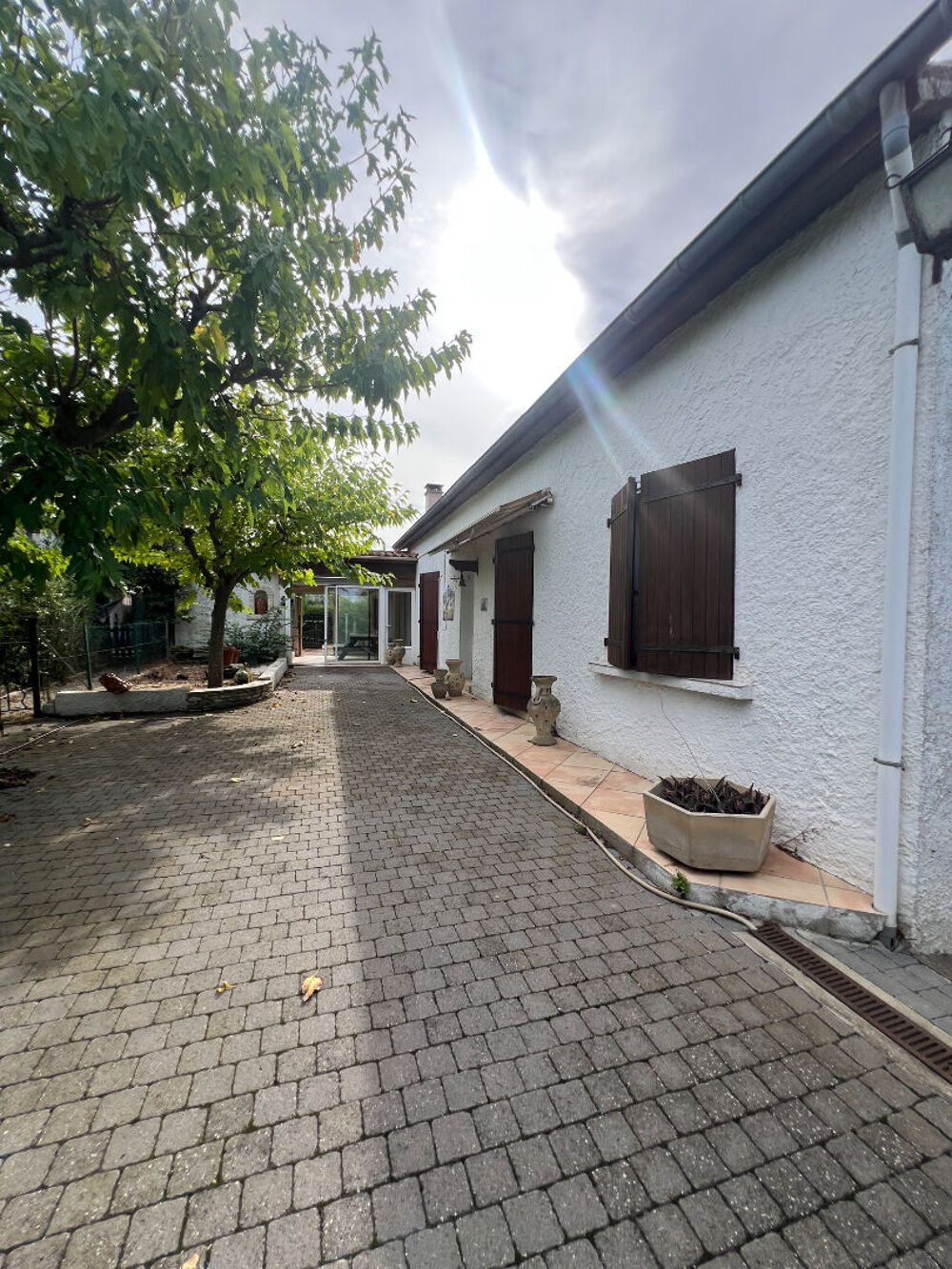 Vente Maison Villa plain -pied  avec véranda et grand terrain Nissan lez enserune