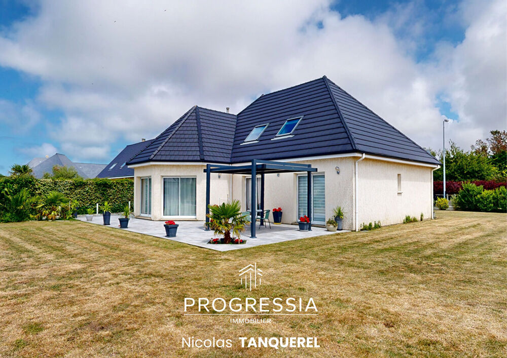 CAUVILLE-SUR-MER - Pavillon familial de 152 m² avec Jardin, terrasse et Garage