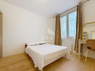  Appartement à louer 3 pièces 48 m²