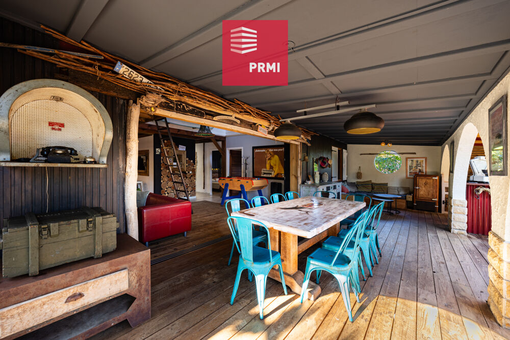 Vente Maison Maison avec Piscine Secteur Grand Anse, À 10 min du CHU Saint-Pierre 97410 Petite ile