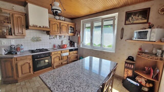  Maison à vendre 10 pièces 188 m²