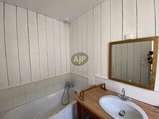  Appartement à louer 3 pièces 87 m²