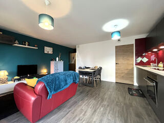  Appartement à louer 3 pièces 65 m²