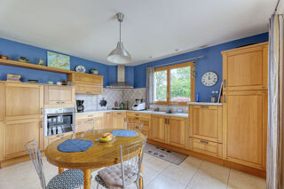  Maison  vendre 6 pices 164 m