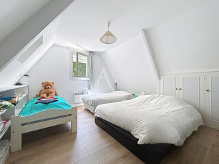  Maison à vendre 8 pièces 177 m²
