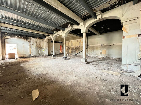 Plateau à aménager - Appartement/Dépôt - Roanne hyper-centre - 180 m2 65000 42300 Roanne