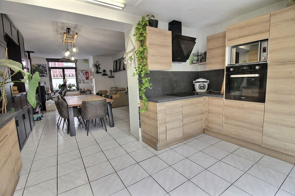 Vente Maison Maison LOMME - trois chambres - extérieur - cave et grenier Lomme
