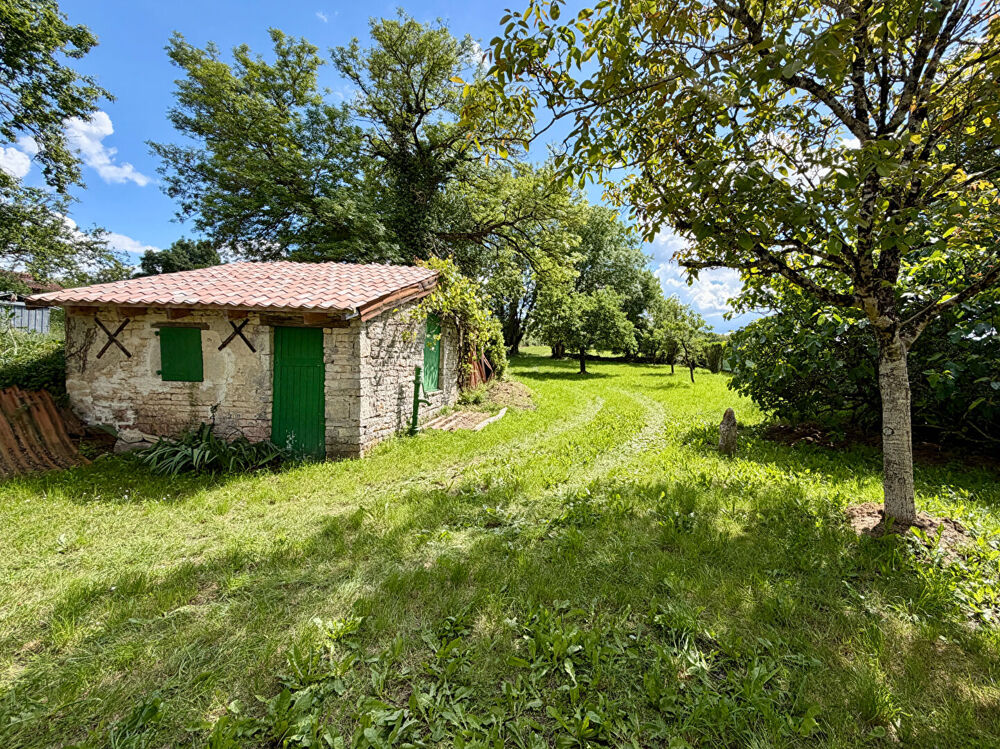 Vente Maison Maison à rénover. Tout à l'égout Chize