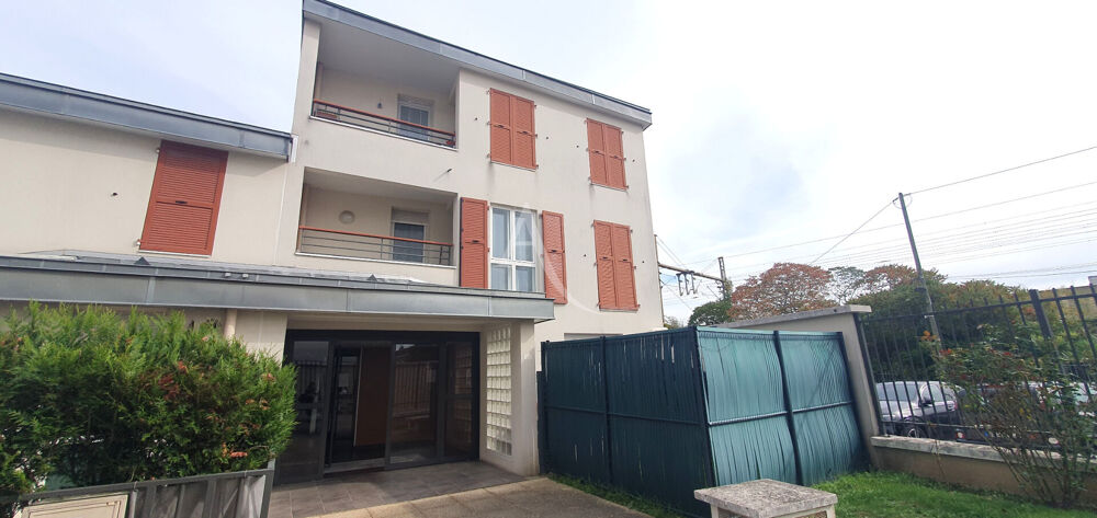 Vente Appartement Appartement 3 pièces, centre ville Les Mureaux 70m² Les mureaux