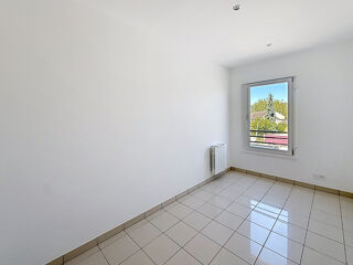  Appartement à louer 2 pièces 34 m²