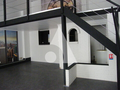   Local commercial, grande vitrine, hyper centre de Douai 
