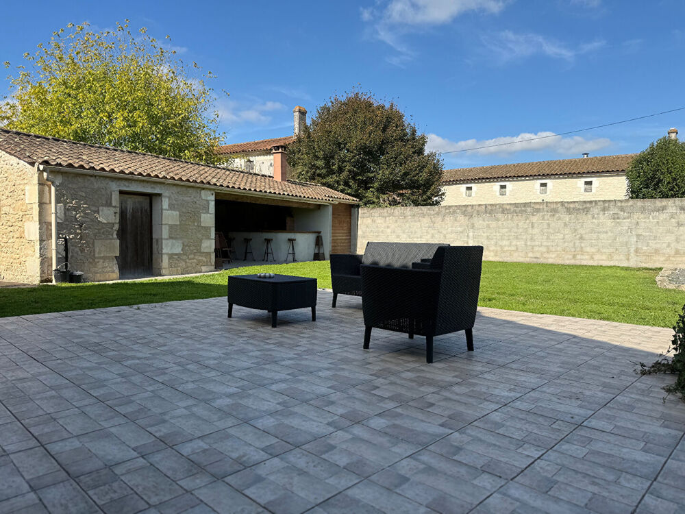 MAISON 6 CHAMBRES ET DÉPENDANCES, JARDIN, GÎTE POSSIBLE