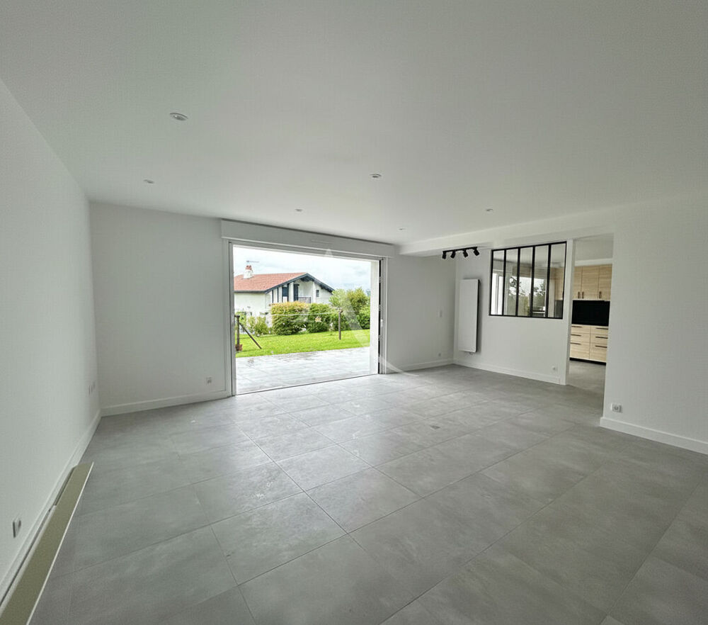 Appartement duplex - Location à l'année vide