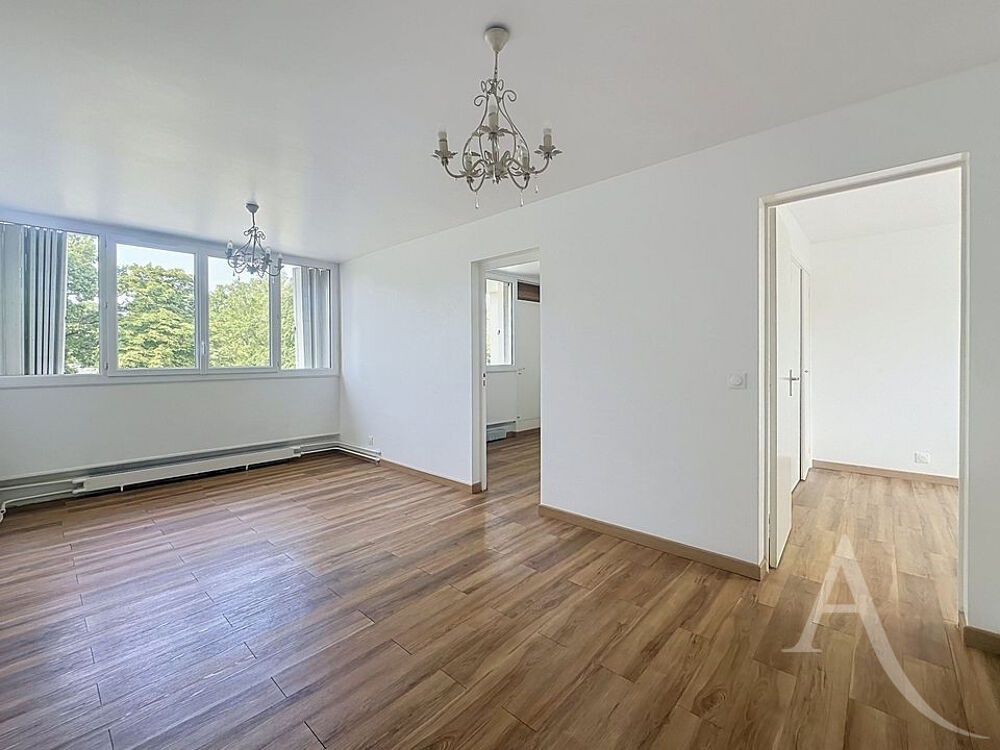 EXCLUSIVITÉ - Appartement F3 56 m² avec balcon, 2 chambres, cave et cuisine équipée