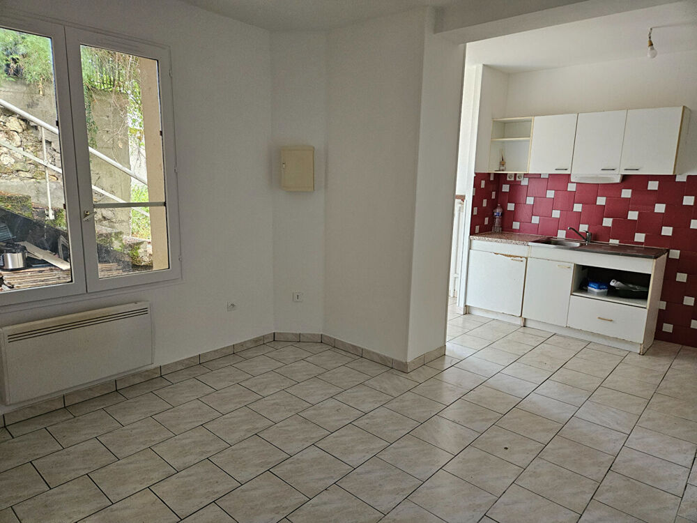 Appartement de plain-pied à louer à LOCHES