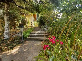  Maison � vendre 9 pi�ces 170 m�