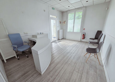Murs Cabinet m&eacute;dical Villeparisis 257m&sup2; 525000 77270 Villeparisis