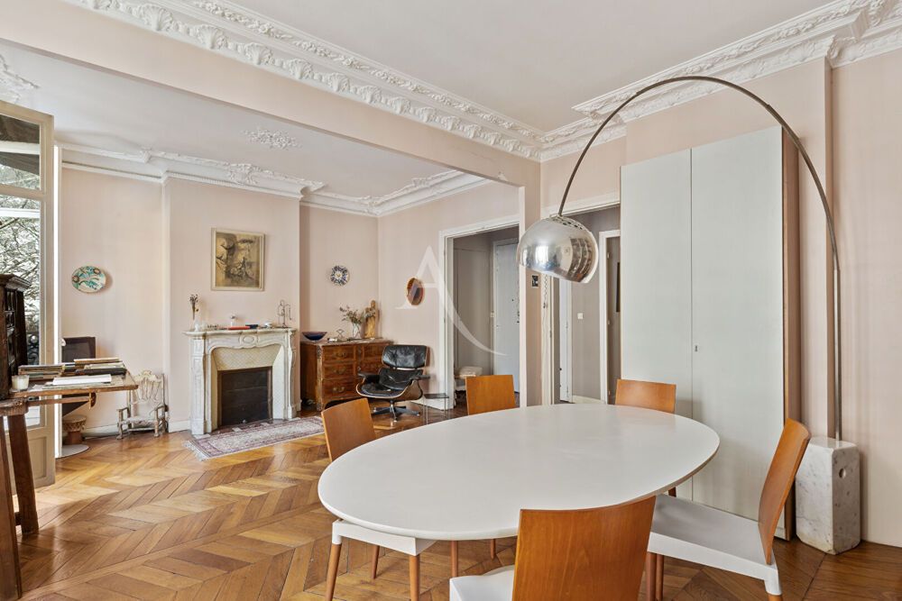 � vendre  Appartement Paris 18