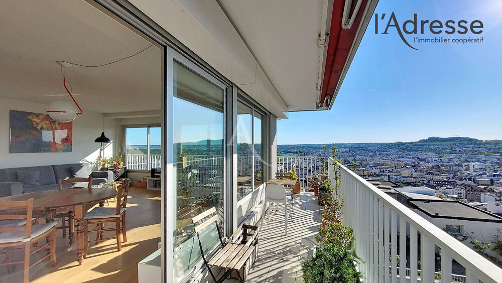 PUTEAUX/CENTRE 3 pièces en étage élevé sans vis-à-vis de 80 m² avec balcon 19m², double parking et cave