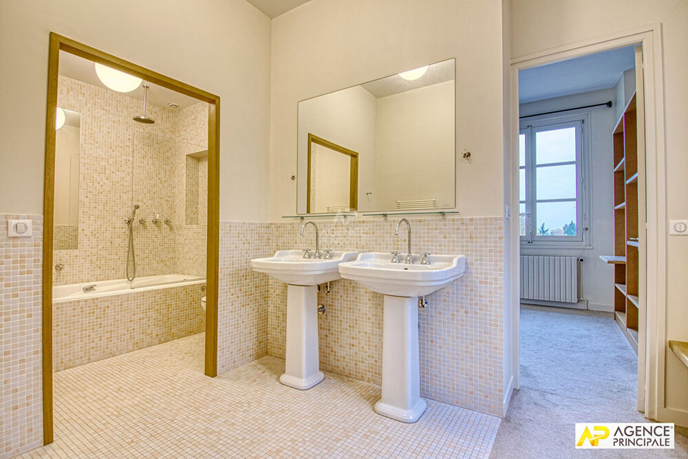 � vendre  Appartement Versailles (78000)