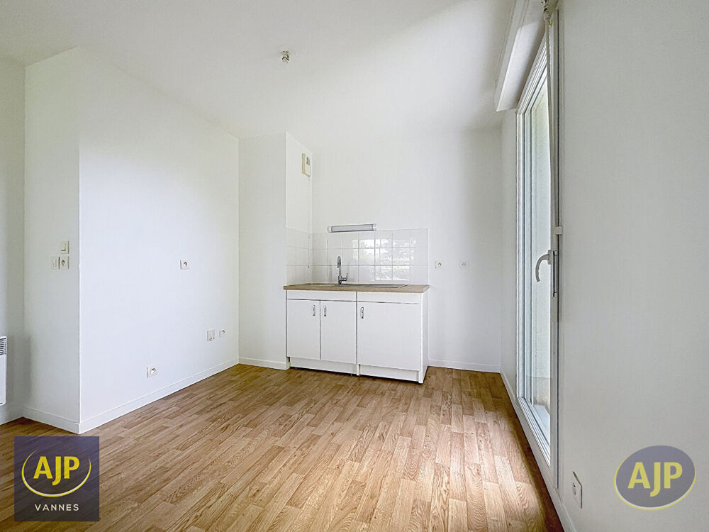 Saint Ave T3 67 M2 en REZ-DE-JARDIN avec GARAGE et PARKING