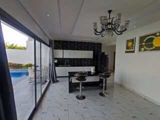  Maison � vendre 4 pi�ces 250 m� Saly