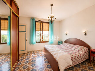  Villa à vendre 8 pièces 220 m²