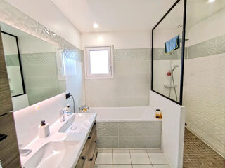  Maison � vendre 5 pi�ces 140 m�