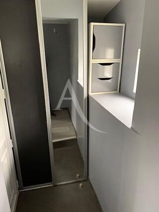  Appartement à louer 1 pièce 12 m²