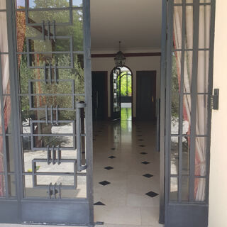  Villa à vendre 15 + pièces 500 m²