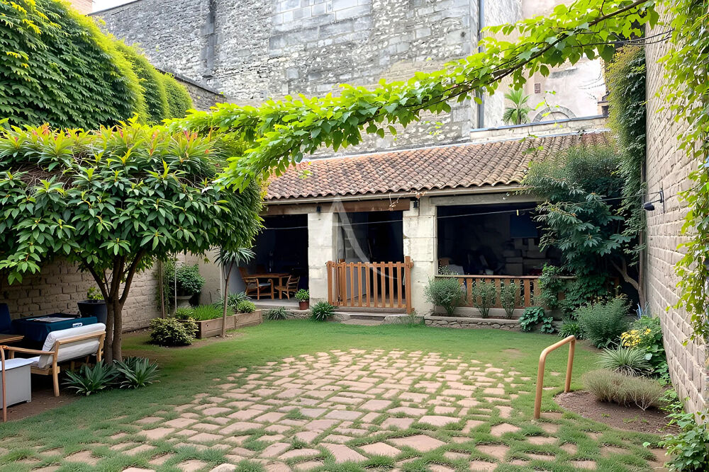 Maison de ville - Rochefort Hyper centre - jardin